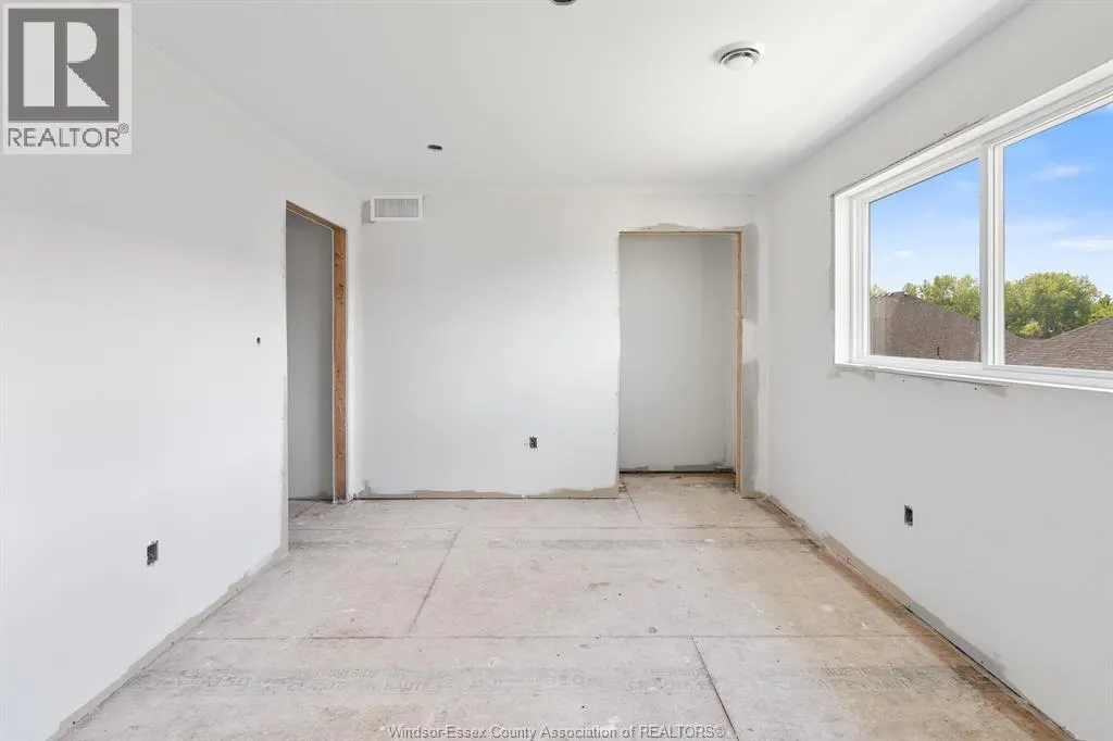 605 Hacket ROAD