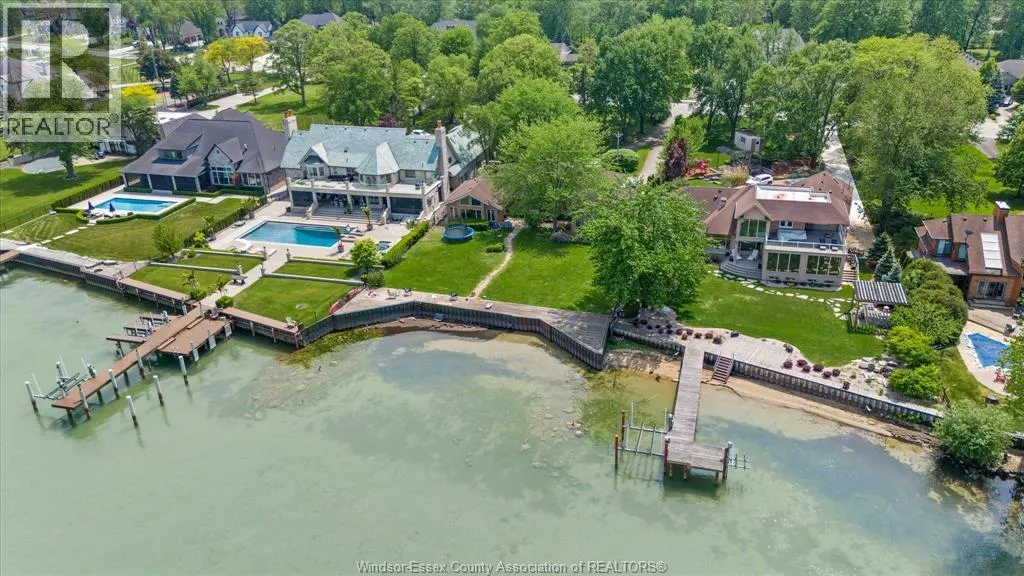 410 RUSSELL WOODS ROAD