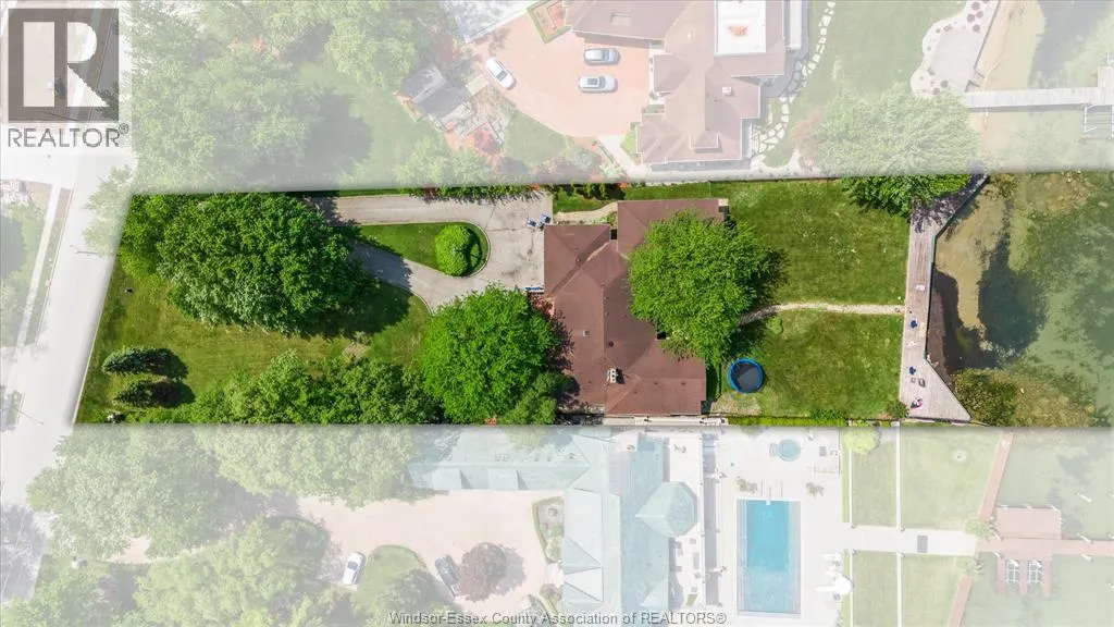 410 RUSSELL WOODS ROAD