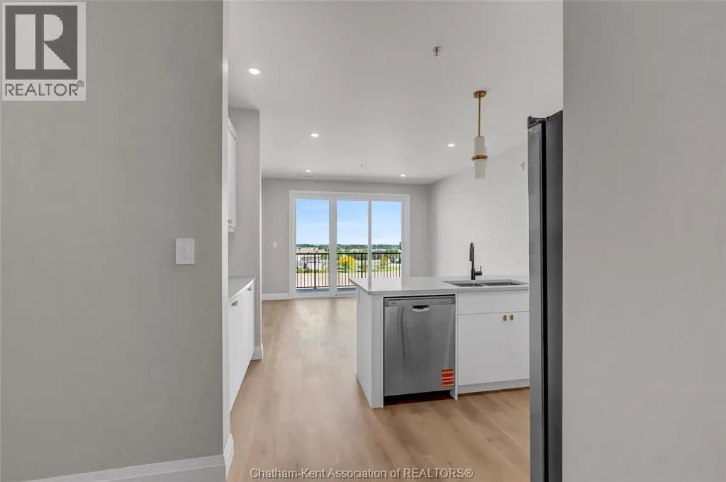 50 Nazarene ROAD Unit# 422