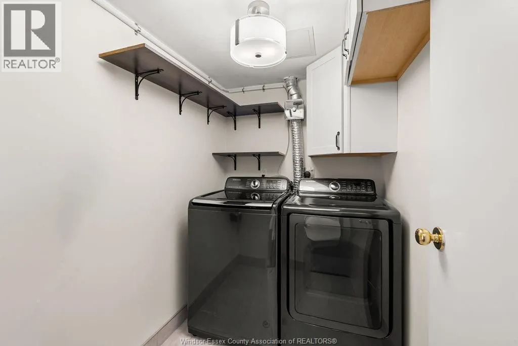 401 GRAND MARAIS West Unit# 202