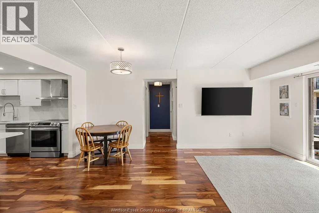 401 GRAND MARAIS West Unit# 202