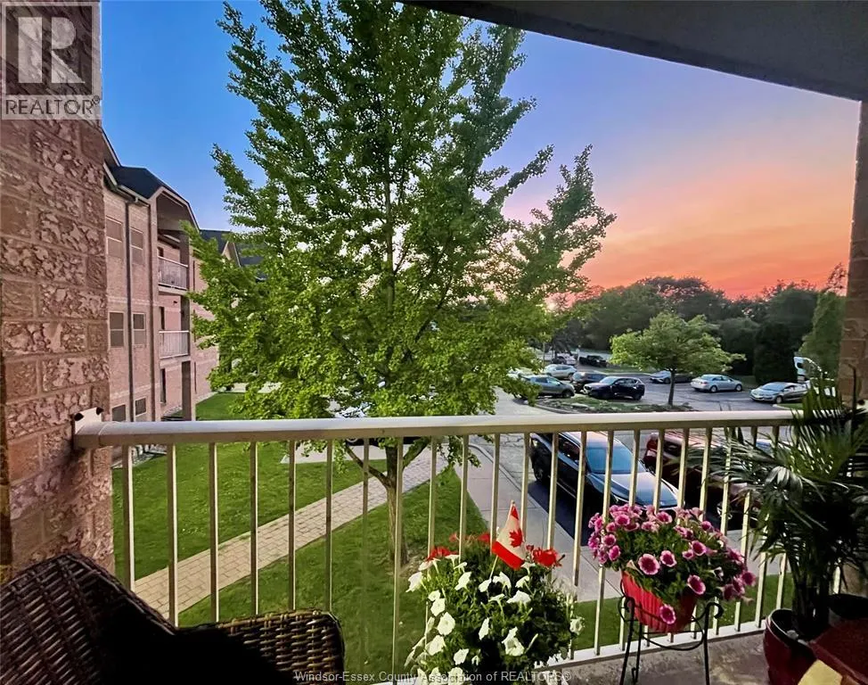 401 GRAND MARAIS West Unit# 202