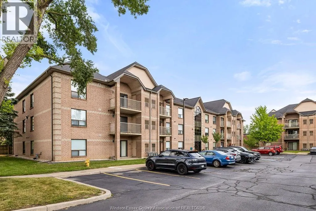 401 GRAND MARAIS West Unit# 202