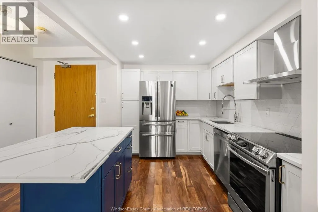 401 GRAND MARAIS West Unit# 202