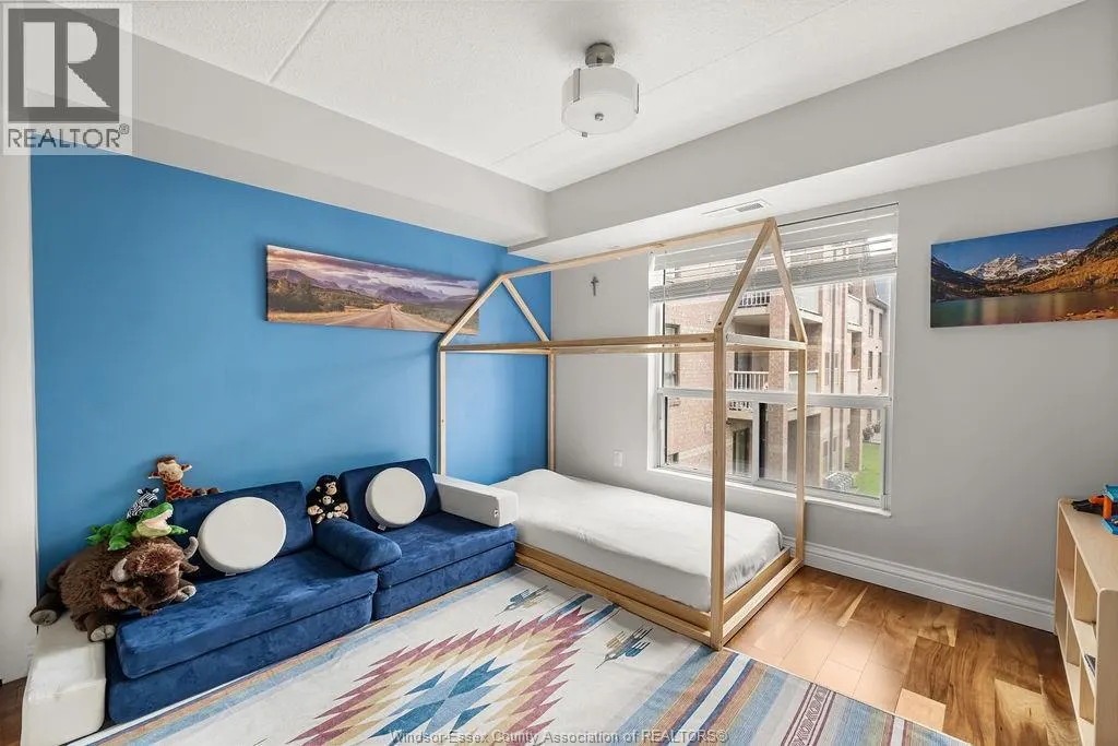 401 GRAND MARAIS West Unit# 202