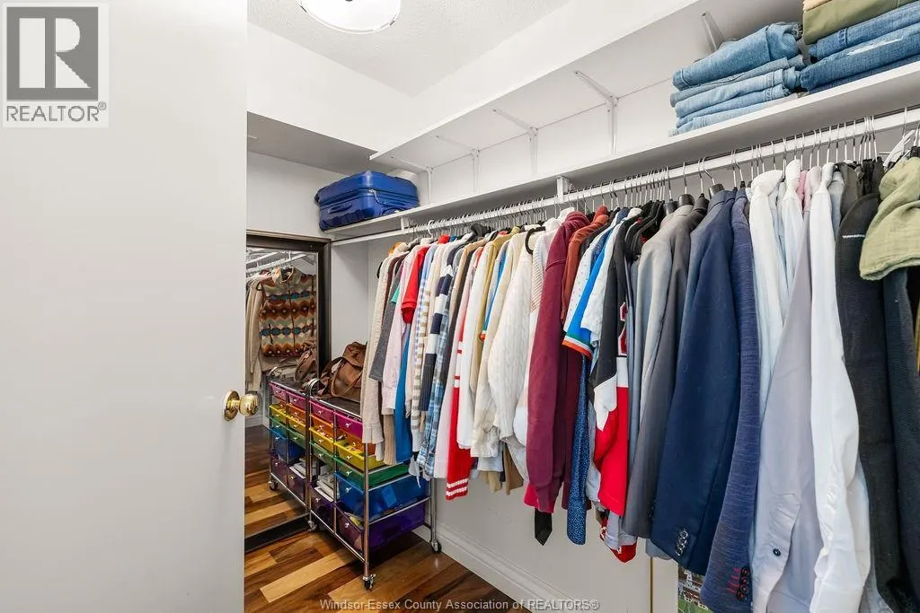 401 GRAND MARAIS West Unit# 202