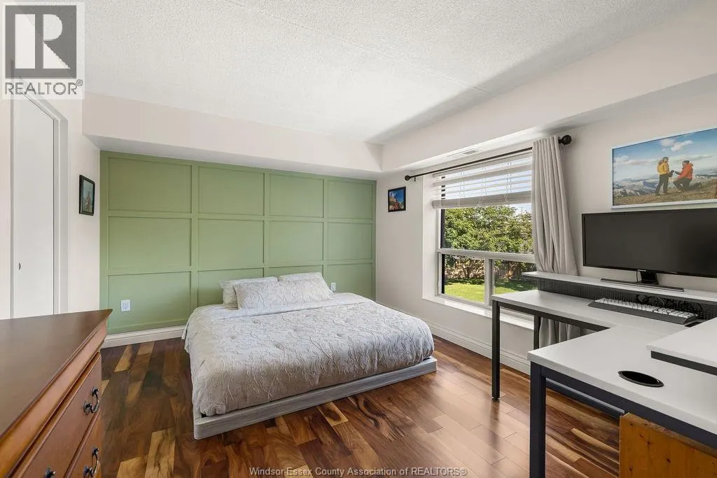 401 GRAND MARAIS West Unit# 202