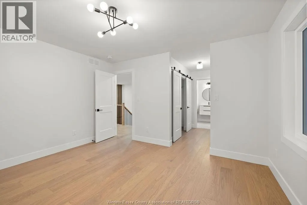 186 WHELAN AVENUE