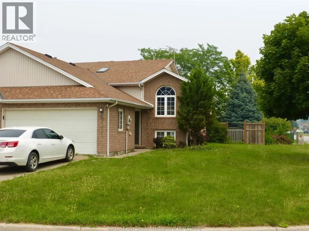 151 CHRISTINA CRESCENT