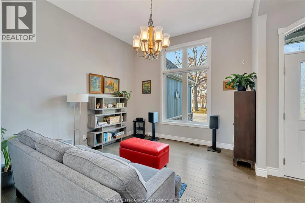 295 CRYSTAL BAY DRIVE