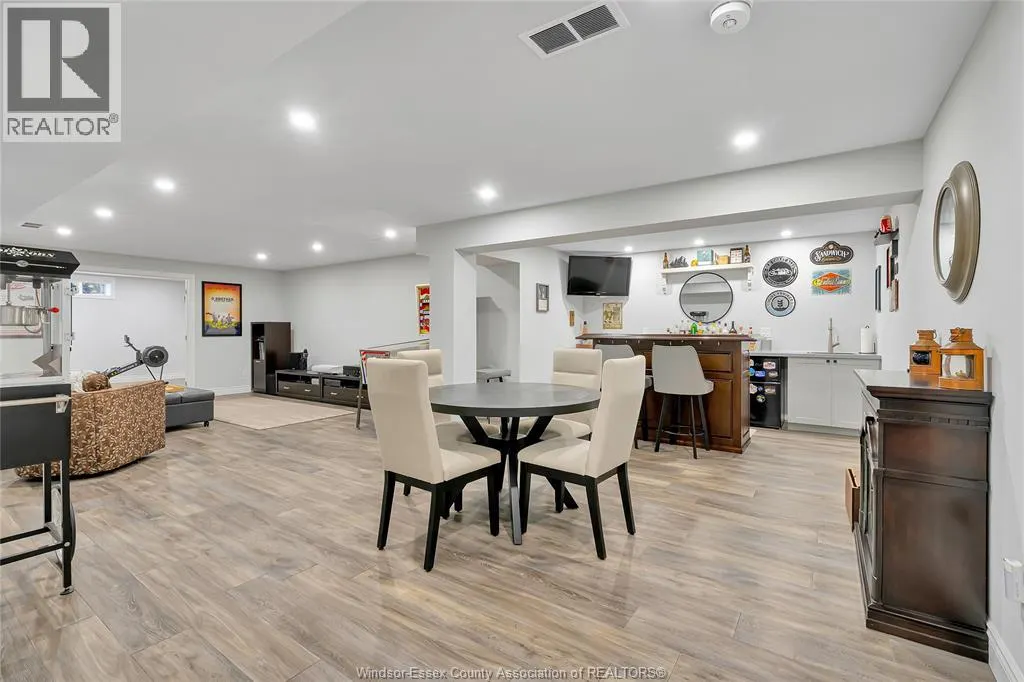 295 CRYSTAL BAY DRIVE