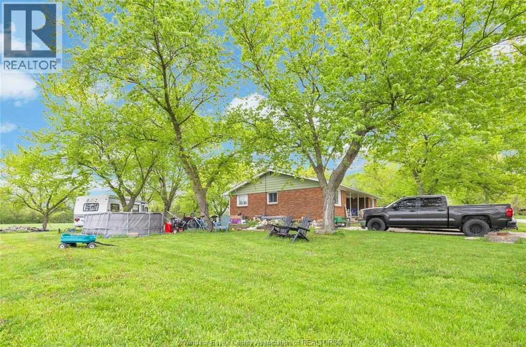4650-4666 CABOTO DRIVE