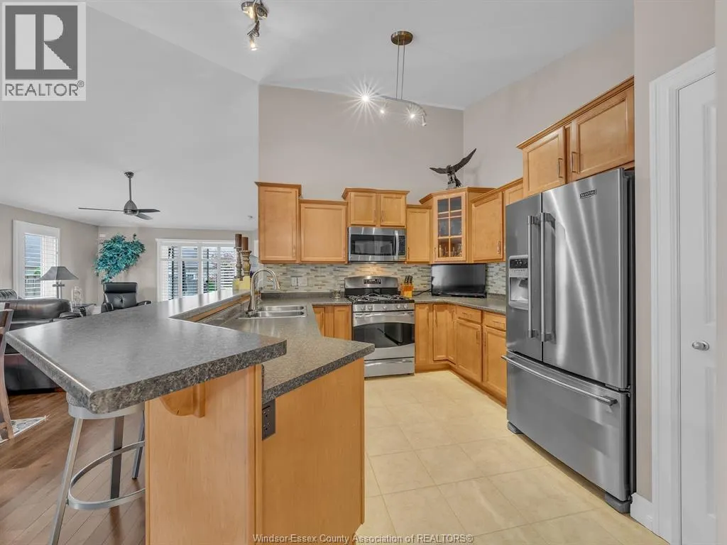 2425 SKINNER