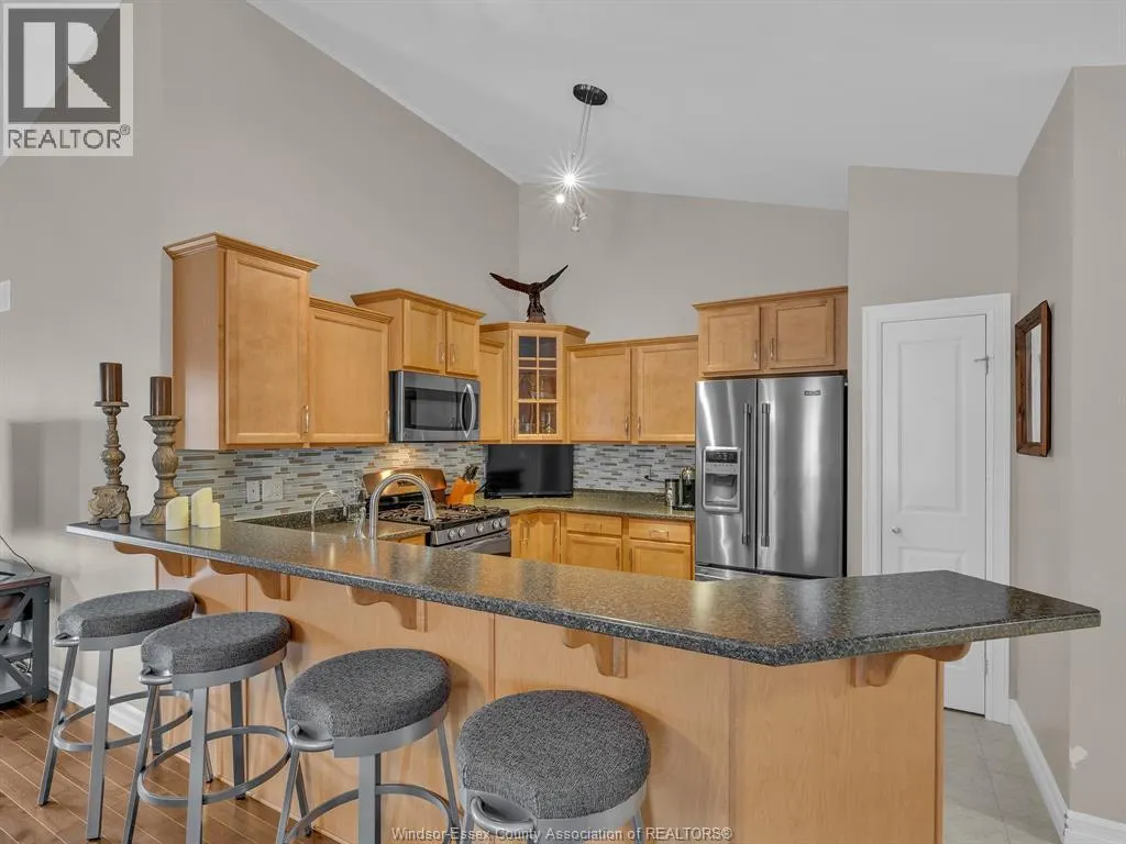 2425 SKINNER