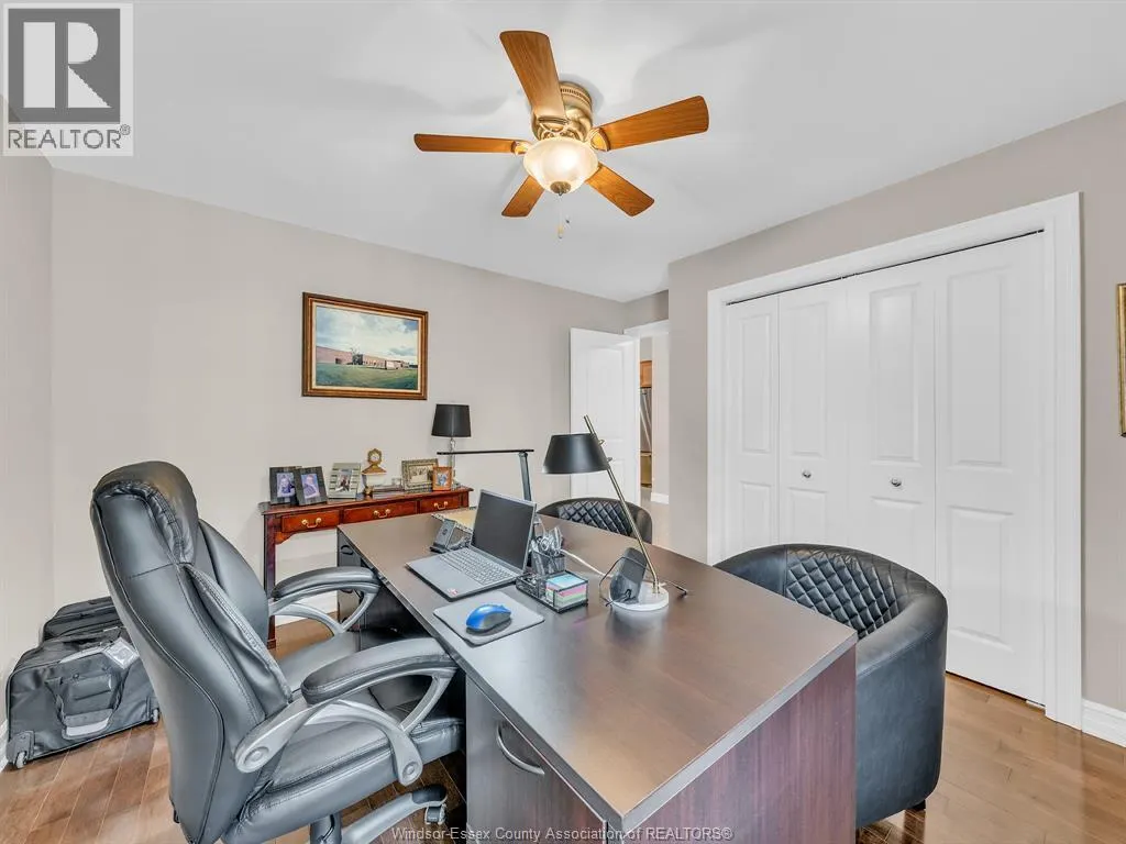 2425 SKINNER