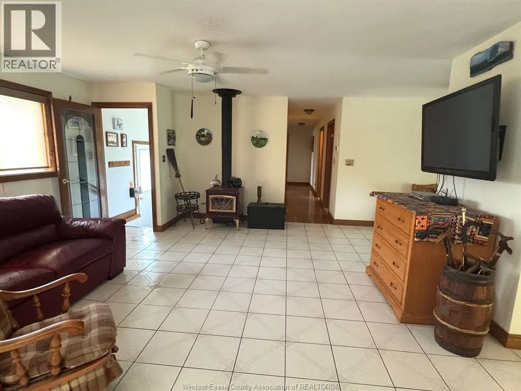 9773 9TH CONCESSION RD.