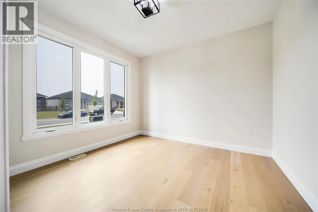 116 KINGSBRIDGE DRIVE