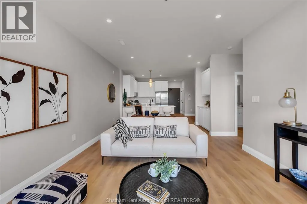 50 Nazarene ROAD Unit# 521