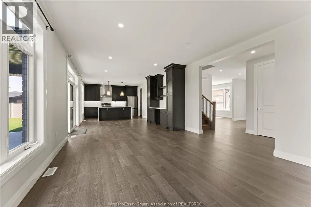 22 GREGORY AVENUE