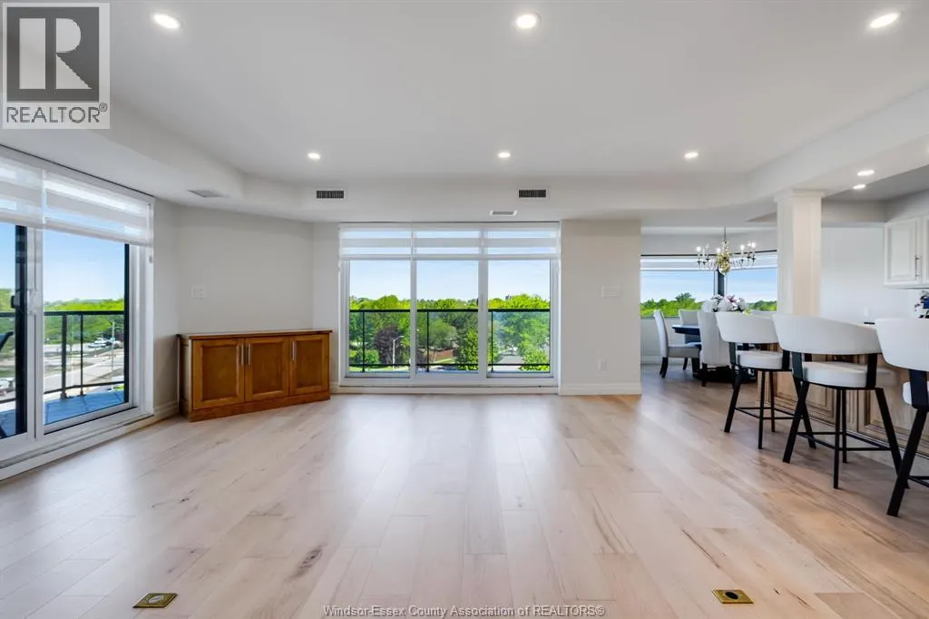 109 Robson ROAD Unit# 501