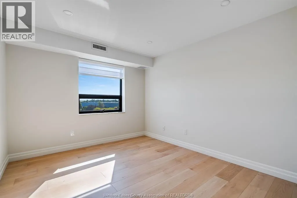 109 Robson ROAD Unit# 501