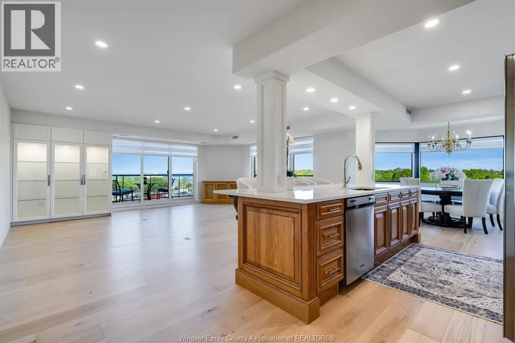 109 Robson ROAD Unit# 501