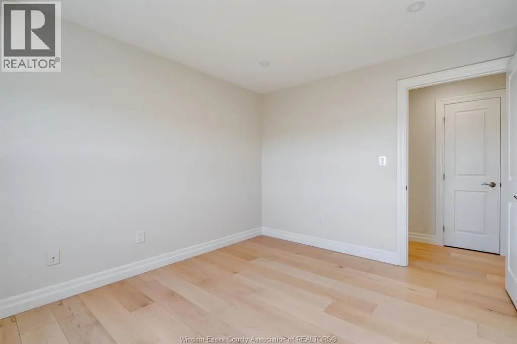 109 Robson ROAD Unit# 501