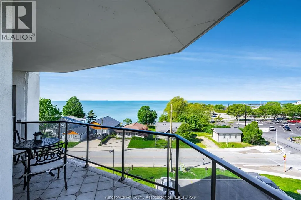109 Robson ROAD Unit# 501