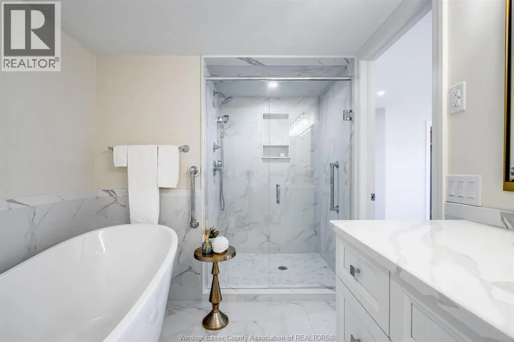 109 Robson ROAD Unit# 501