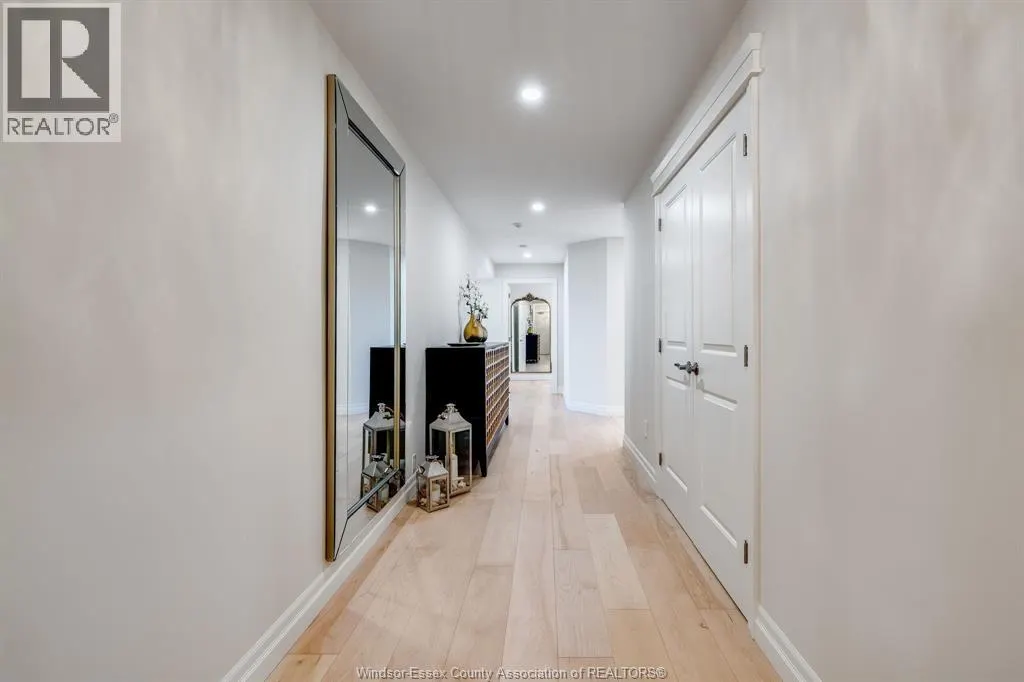 109 Robson ROAD Unit# 501