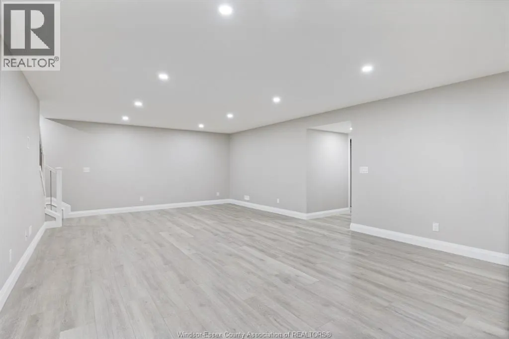77 PEREIRA DRIVE