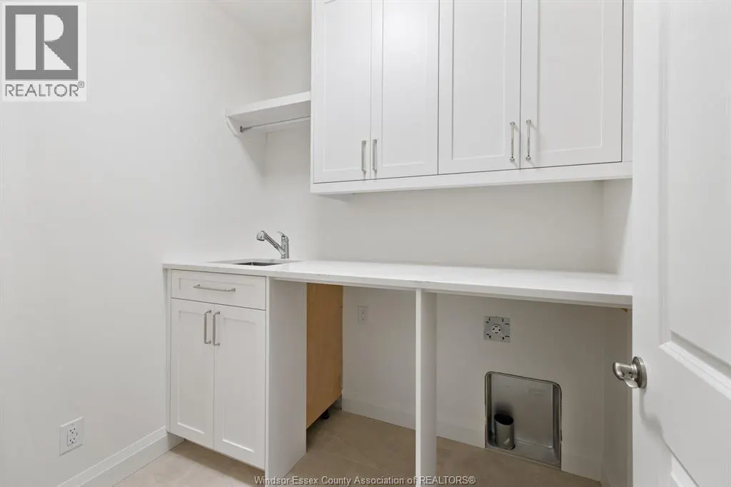 77 PEREIRA DRIVE