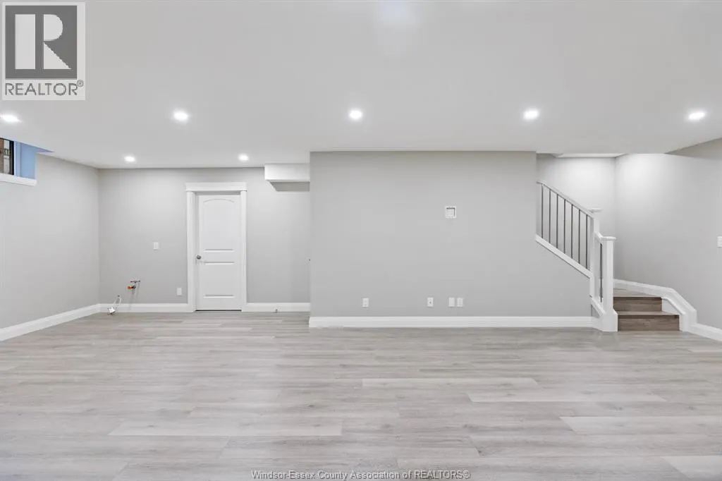 77 PEREIRA DRIVE