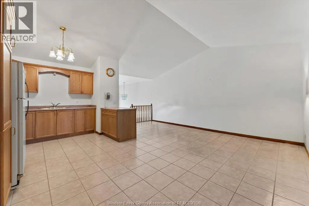 64 TOFFLEMIRE COURT