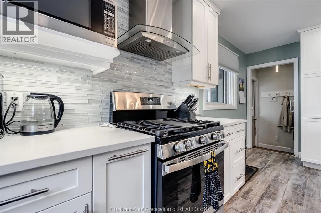 14 GREENBRIAR TRAIL