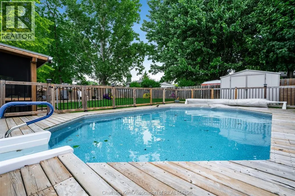 14 GREENBRIAR TRAIL