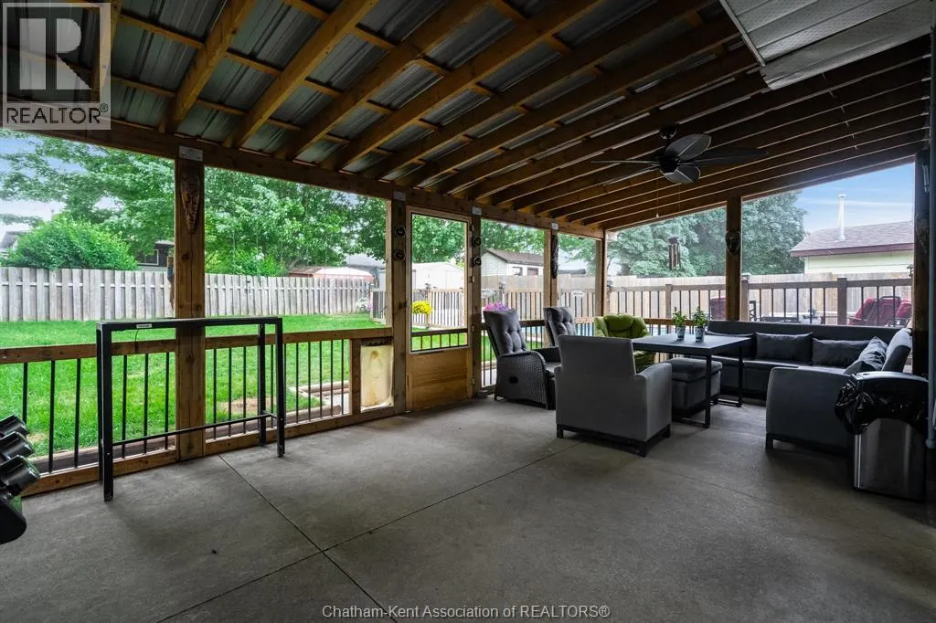 14 GREENBRIAR TRAIL