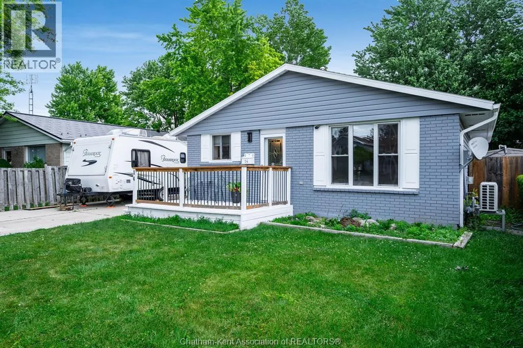 14 GREENBRIAR TRAIL