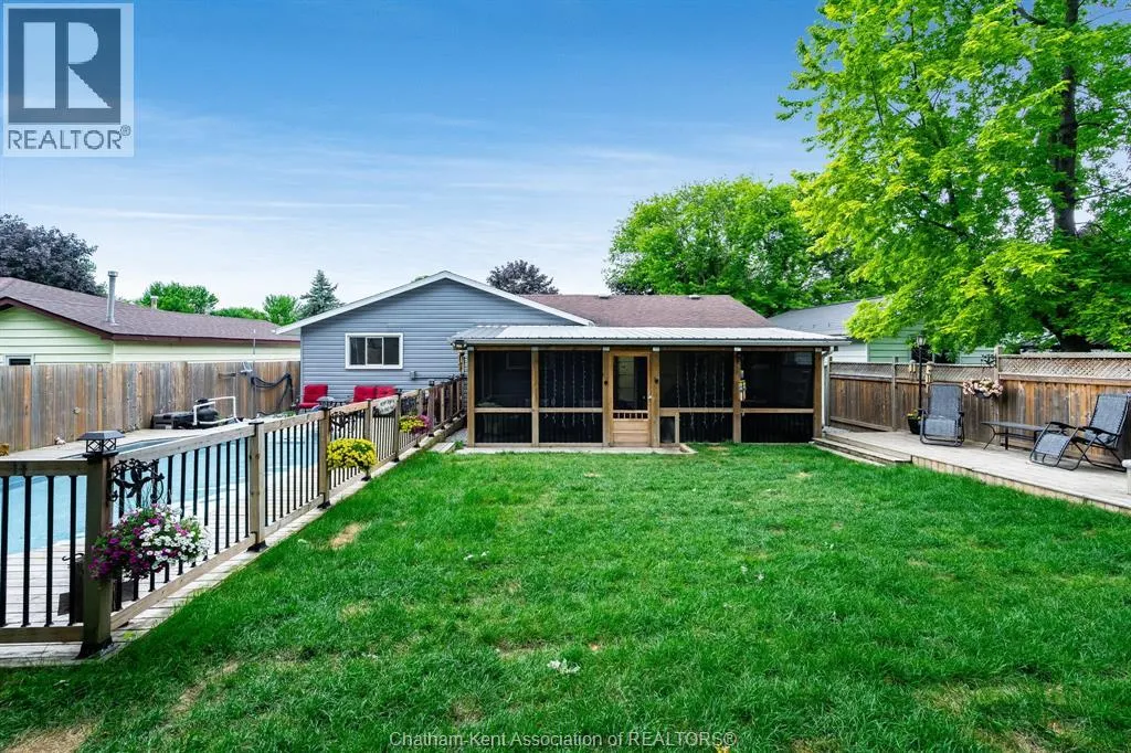 14 GREENBRIAR TRAIL