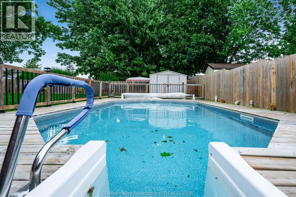 14 GREENBRIAR TRAIL