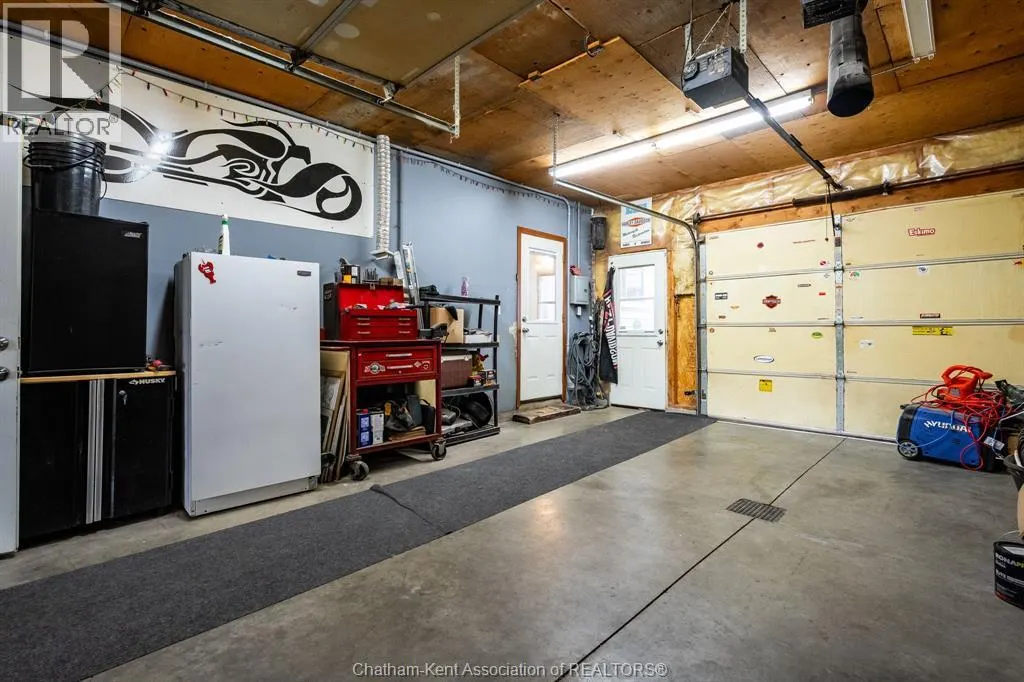 14 GREENBRIAR TRAIL