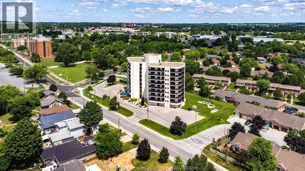 109 ROBSON Unit# 403