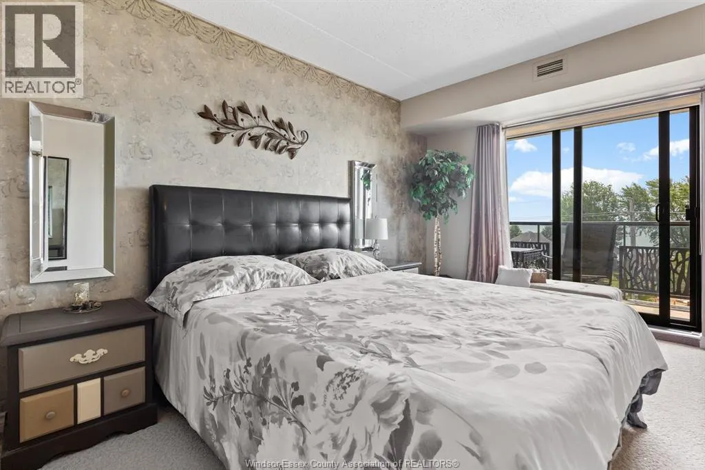 109 ROBSON Unit# 403