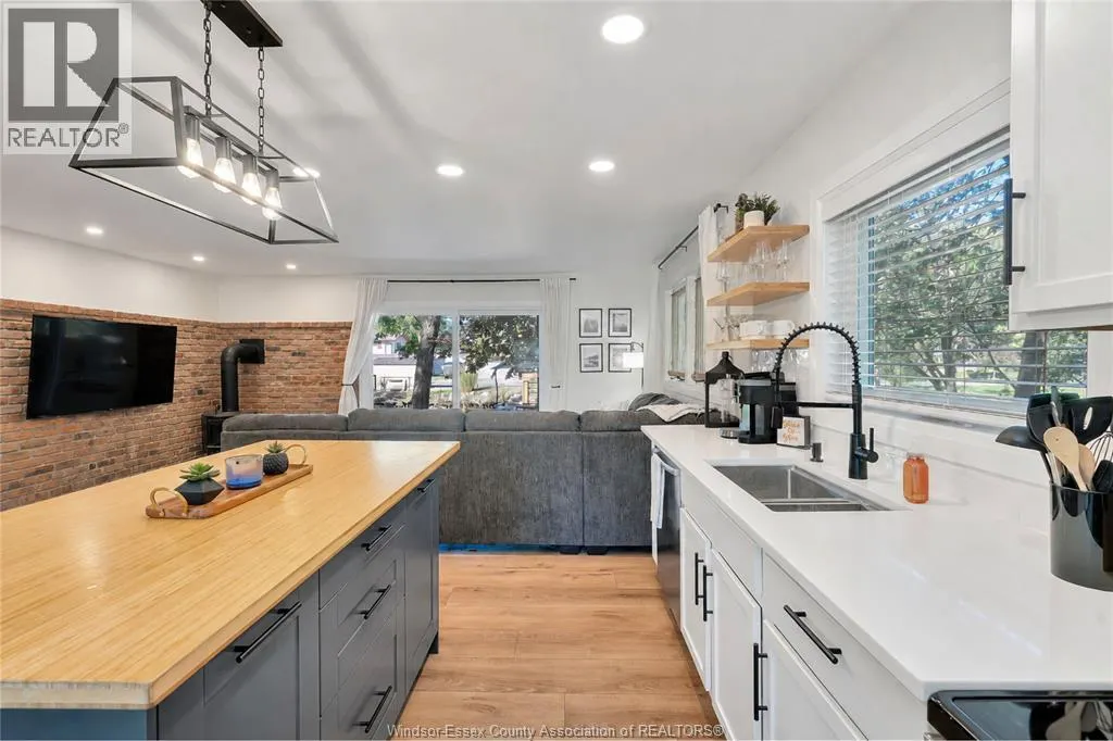 255 EDWARD ROAD