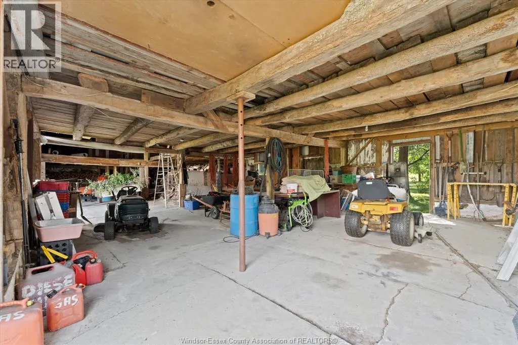 867 Talbot (County Road 34)