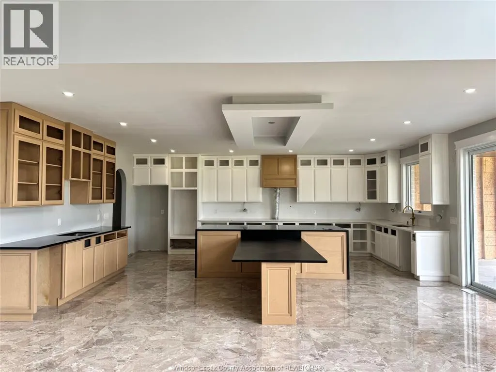 4880 TERRA BELLA DRIVE