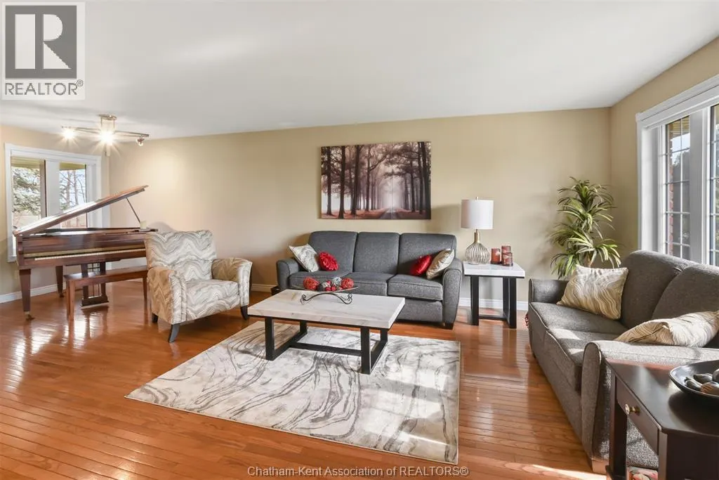 9149 West Ridge LINE