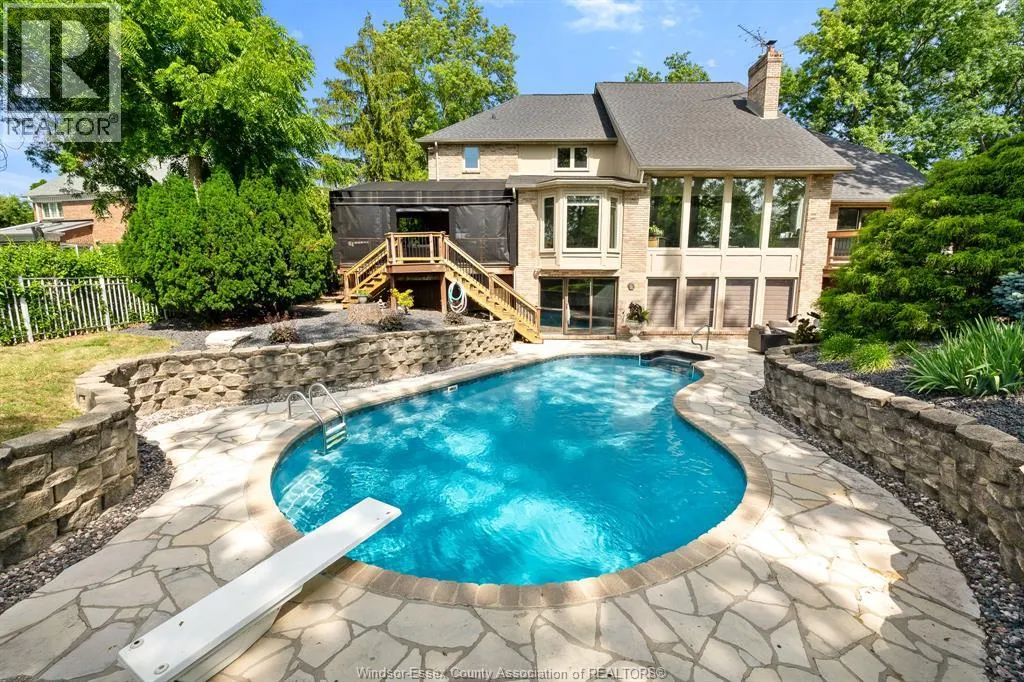 185 Ironwood DRIVE