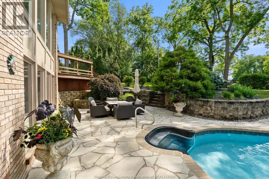 185 Ironwood DRIVE